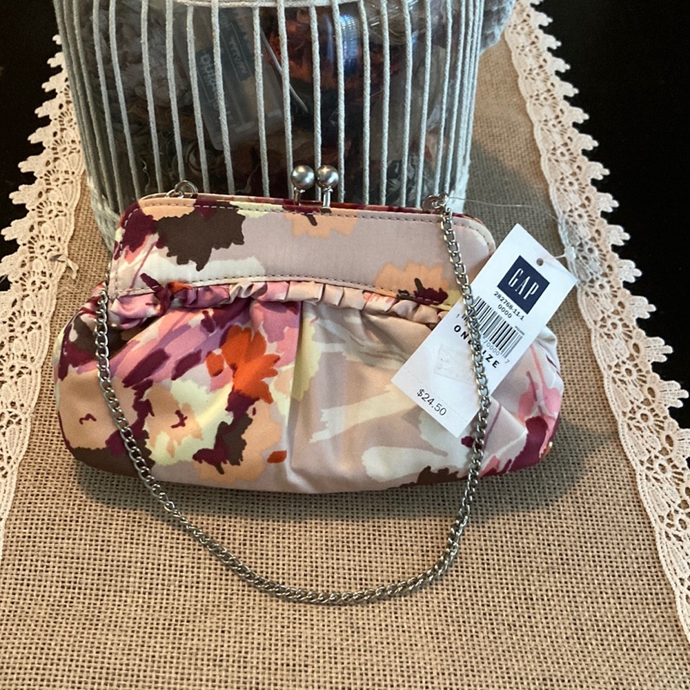 GAP Clutch